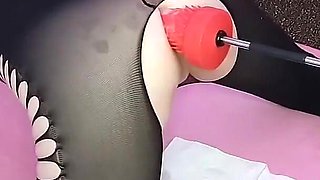 Sexy MILF Lisa Anal Dildo Fun on the Fucking Machine