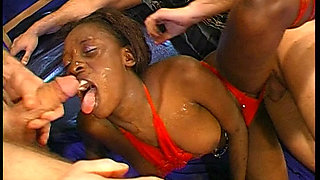 Ggg John Thompson - Wet & Willing