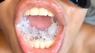 Deep Throat Upside Down Until Cum in Throat