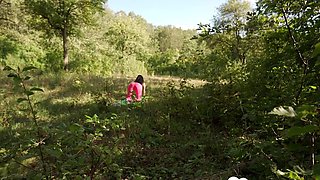 I Meet a Yoga Teen Girl in the Forest and Fuck Her Tight Pussy Hard
