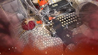 Pussyeating on Halloween with Margo