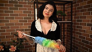 Spanish JOI Roleplau- your HOT COLOMBIAN maid makes you cum while your wife is away