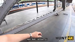 Hunt4k. blonde stunner sucked a dick in the teach station restroom!