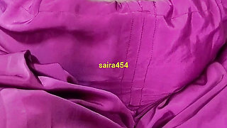 Desi saira Bhabhi ke chut me kheera(cucumber) close-up masturbating