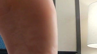 Footjob and Cumshot with Kinky Feetures