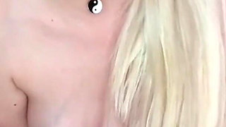 Young Pregnant Mum Masterbates and Cums