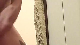 Instead of Doing the Laundry, I Started Masturbating Near the Washing Machine