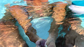 Outdoor Blowjob in Swimming Pool - Sexy Deepthroat Action
