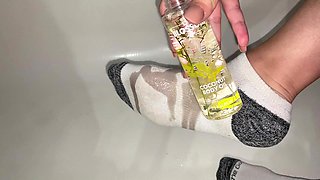 Foot Oil Massage in Ankle Socks