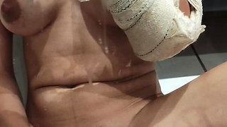 A Very Naughty Indian Girl Who Masturbates in Front of the Mirror