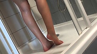 Korean wife on couch Amateur Asian Japanese Korean Webcams