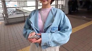 Korean wife on couch Amateur Asian Japanese Korean Webcams