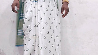 India's number one shimmer pornstar Deepali has been milked from her boobs in a viral sex video with a saree.