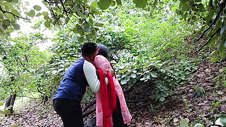 Desi College girl movies Hindi - my friend's wife to the jungle, Bhabhi lives in my neighborhood, today let me fuck your ass.