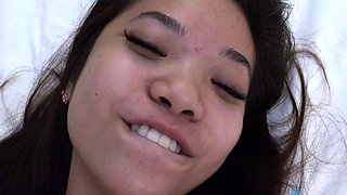 Amateur Asian teen gives blowjob outdoors