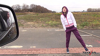 Russian superslim runner discover Alladin on a magic carpet