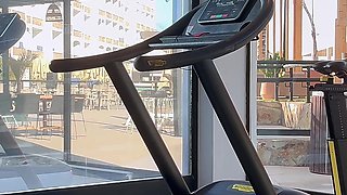 Fit Teen Bubble but Fucks Her Personal Trainer After the Gym