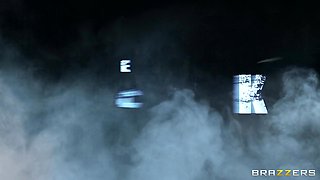 Brazzers Live 23: Cumback With Ramon Nomar, Eva Angelina, Tommy Gunn, Claire Dames, Barry Scott, Cytherea, Nicki Hunter - Brazzers