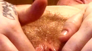 Extreme Close-up Pussy Play