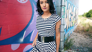 Lola Ash Glamour Video at the Graffiti Wall