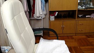 Dark skinned MILF uses sex toys to masturbate her clit