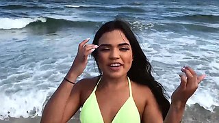 Reality Kings - Petite Summer Col Meets Duncan At The Beach & Goes To His Place For Some Anal Action