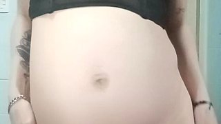 A Sexy Pregnant Dance