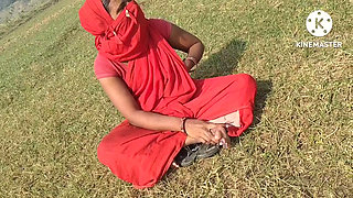 Indian village Desi Local bhabhi and boy friends sex video Hindi odio