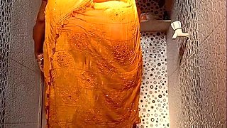 Home Made Indian Girl Sex Girl in Sex Toy Local Aunty Pussy Aunty Big Aunty Hard Core