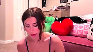 Brunette Amateur Webcam Teen Exposed