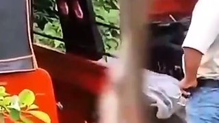 Mexican girl gets Creampie in golf cart