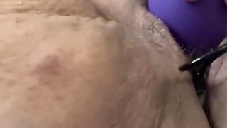 Pushing Bids in My Pussy Stimulating My Clit with Electric Wand