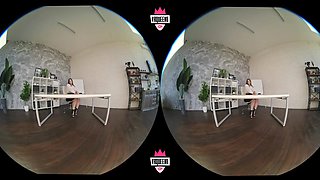 Liona Office Twerk Strip - VRQueens