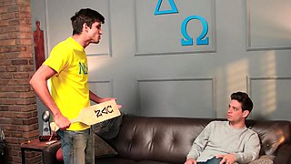 College hairy jock cockriding roommate