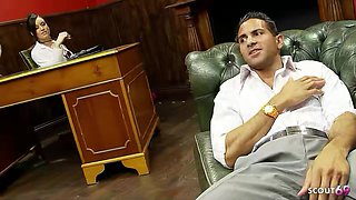 Female Doctor seduce Client to Hump