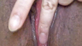 Dripping wet vibe and jerk off fat clit