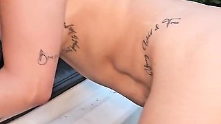 They Help Me Repair My Car and I Pay with a Fuck