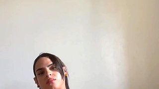 Brazillian Trans is inviting her fans over for the show