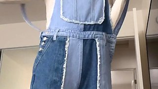 Cute amateur webcam teen girl toying pussy on webcam