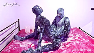 Sticky latex play T2, messy sex - Gloomy Babe