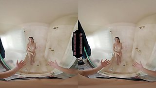 Madison surprises her boss in the shower - LethalHardcoreVR