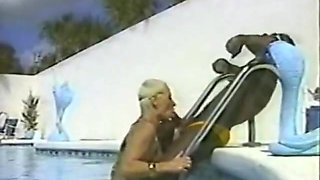 Dushca Sex In Swimming Pool