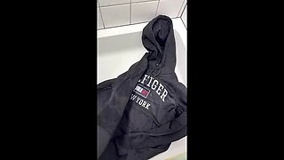 Wet  dirty new Hoodies Tommy Hilfiger and Gant