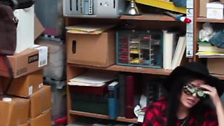 Crook teen rammed by 2 undercover LP officers