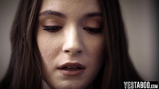 mom helps teenage stepsis and BF nail
