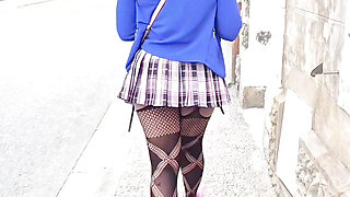 Ebony No Panties on the Street