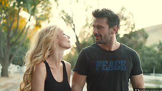 Manuel Ferrara fucked Kayden Kross in a steamy scene.