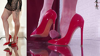 Red is back - Trampling Femdom Teaser