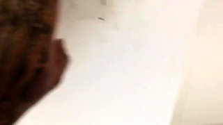 Cumming on her little feet
