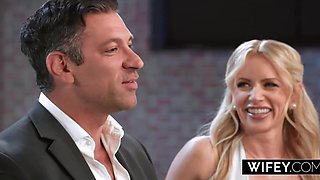 Blonde Bride Danielle Renae Takes on Five Men in Wild Interracial Gangbang